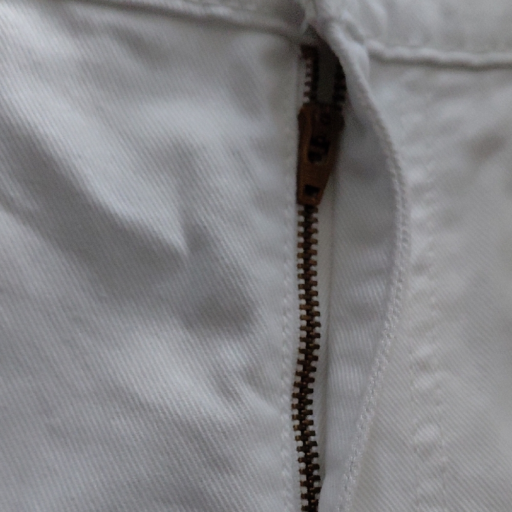 Levi's Men's White Jean Shorts Style 511 Size 32 - Picture 10 of 10